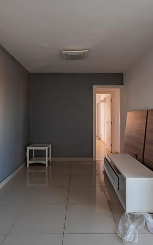 Apartamento à venda com 90m², 3 quartos e 2 vagas Apartamento à venda com 90m², 3 quartos e 2 vagasSala/cozinha