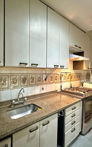 Apartamento para alugar com 110m², 2 quartos e 1 vaga Apartamento para alugar com 110m², 2 quartos e 1 vagaCozinha