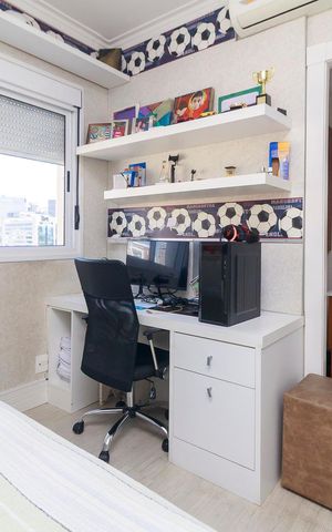 Apartamento à venda com 170m², 4 quartos e 4 vagas Apartamento à venda com 170m², 4 quartos e 4 vagasSuíte 3