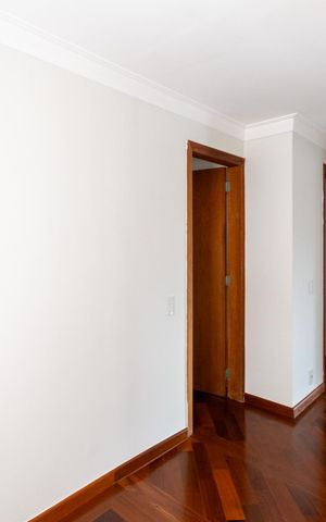 Apartamento à venda com 147m², 3 quartos e 3 vagasEscritório