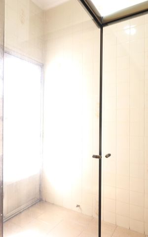 Casa para alugar com 90m², 3 quartos e sem vagaBanheiro 