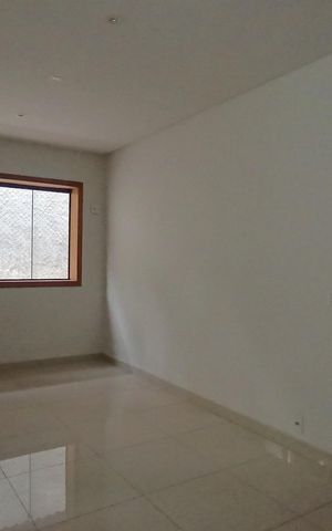Casa de condomínio para alugar com 760m², 3 quartos e 4 vagasSala