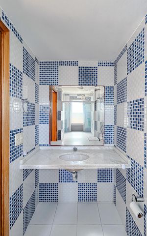 Apartamento à venda com 78m², 3 quartos e 1 vagaBanheiro da Suíte