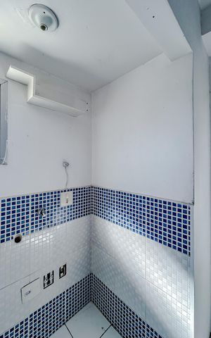 Apartamento à venda com 78m², 3 quartos e 1 vagaÁrea de Serviço