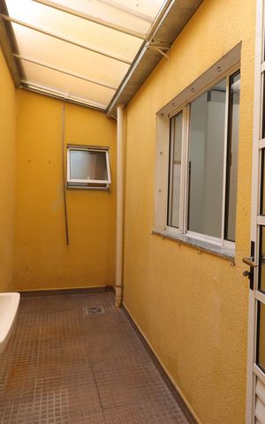 Apartamento para alugar com 58m², 2 quartos e 1 vagaÁrea de Serviço
