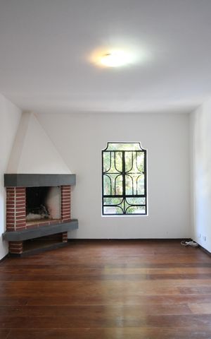 Casa à venda com 200m², 3 quartos e 4 vagasSala