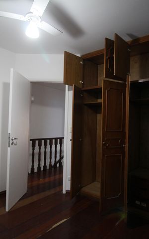 Casa à venda com 200m², 3 quartos e 4 vagasQuarto 2