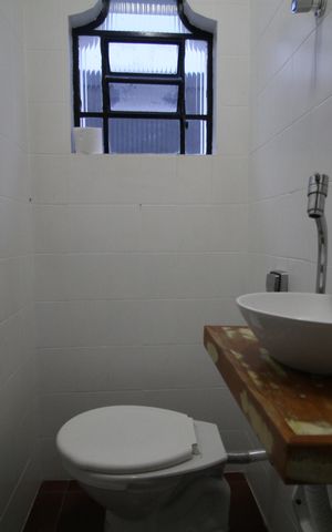 Casa à venda com 200m², 3 quartos e 4 vagasLavabo