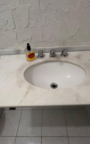 Apartamento para alugar com 110m², 3 quartos e 2 vagas Apartamento para alugar com 110m², 3 quartos e 2 vagasSuíte 1 - BanheiroBanheiro Social