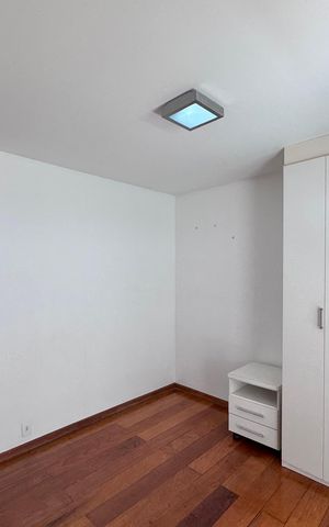 Apartamento para alugar com 110m², 3 quartos e 2 vagas Apartamento para alugar com 110m², 3 quartos e 2 vagasQuarto