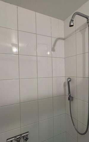 Apartamento para alugar com 110m², 3 quartos e 2 vagas Apartamento para alugar com 110m², 3 quartos e 2 vagasSuíte 1 (Casal) - Banheiro