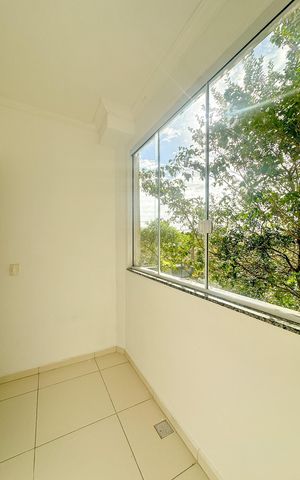Apartamento para alugar com 72m², 2 quartos e 1 vagaVaranda