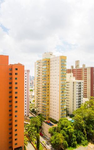 Apartamento à venda com 43m², 1 quarto e 1 vaga Apartamento à venda com 43m², 1 quarto e 1 vagaVista da varanda