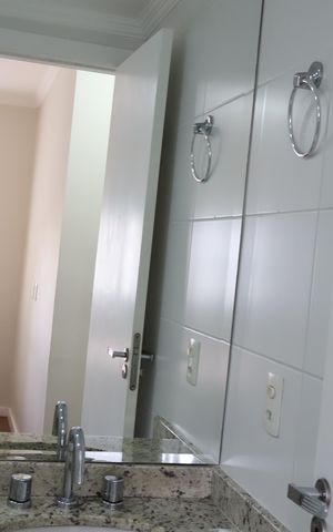Apartamento para alugar com 61m², 2 quartos e 1 vagaBanheiro suíte