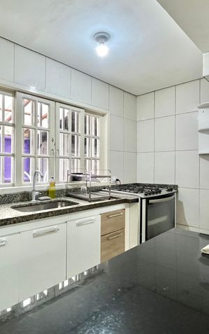 Casa para alugar com 170m², 3 quartos e 2 vagasCozinha