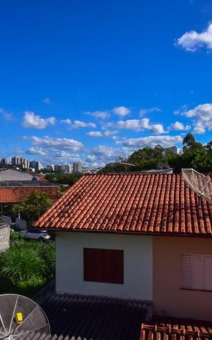 Casa para alugar com 94m², 2 quartos e 3 vagasVista da Suíte 2
