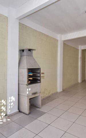 Casa para alugar com 94m², 2 quartos e 3 vagasGaragem