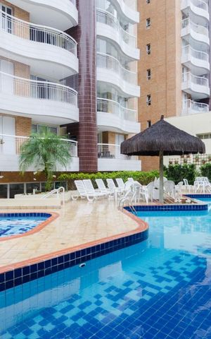Apartamento à venda com 107m², 3 quartos e 2 vagas Apartamento à venda com 107m², 3 quartos e 2 vagasÁrea comum - Piscina