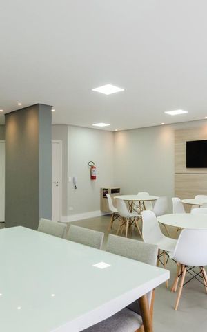 Apartamento à venda com 107m², 3 quartos e 2 vagas Apartamento à venda com 107m², 3 quartos e 2 vagasÁrea comum - Salão de festas