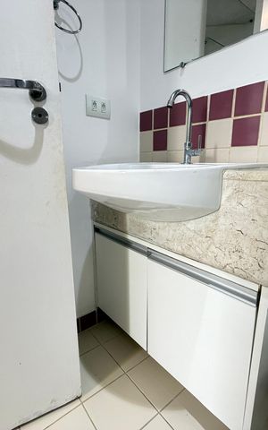Apartamento para alugar com 68m², 3 quartos e 2 vagasBanheiro da Suíte