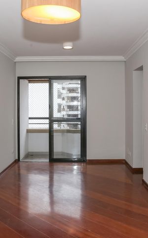 Apartamento à venda com 72m², 2 quartos e 1 vaga Apartamento à venda com 72m², 2 quartos e 1 vagaSala