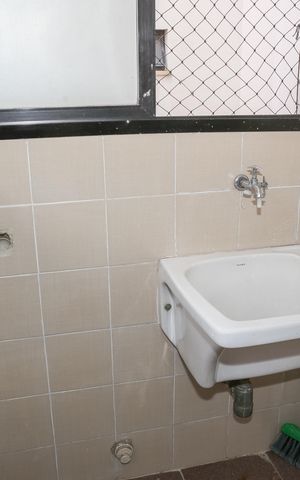 Apartamento à venda com 72m², 2 quartos e 1 vaga Apartamento à venda com 72m², 2 quartos e 1 vagaCozinha e Área de Serviço
