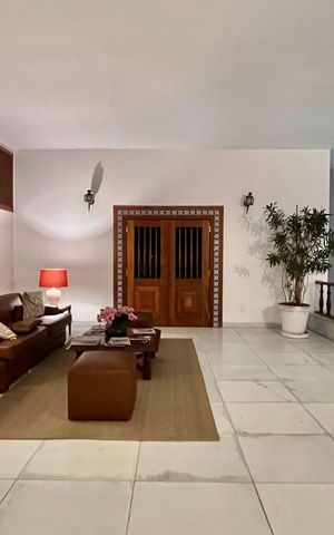Apartamento para alugar com 166m², 4 quartos e 1 vaga Apartamento para alugar com 166m², 4 quartos e 1 vagaHall de entrada