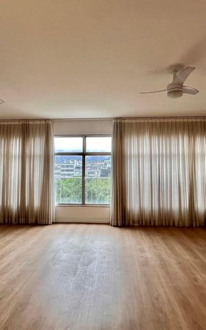 Apartamento para alugar com 166m², 4 quartos e 1 vaga Apartamento para alugar com 166m², 4 quartos e 1 vagaSala
