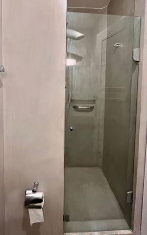 Apartamento para alugar com 166m², 4 quartos e 1 vaga Apartamento para alugar com 166m², 4 quartos e 1 vagaBanheiro social 2