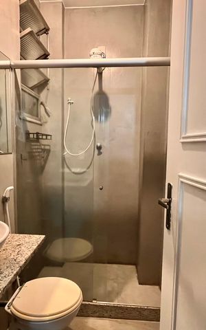 Apartamento para alugar com 166m², 4 quartos e 1 vaga Apartamento para alugar com 166m², 4 quartos e 1 vagaBanheiro social