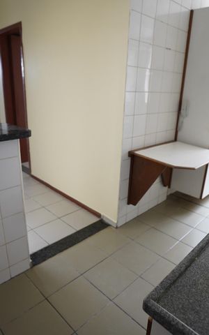 Apartamento para alugar com 72m², 2 quartos e 1 vaga Apartamento para alugar com 72m², 2 quartos e 1 vagaCozinha e Área de Serviço