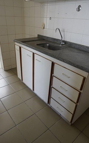 Apartamento para alugar com 72m², 2 quartos e 1 vaga Apartamento para alugar com 72m², 2 quartos e 1 vagaCozinha e Área de Serviço