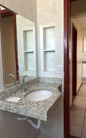 Apartamento para alugar com 72m², 2 quartos e 1 vagaBanheiro