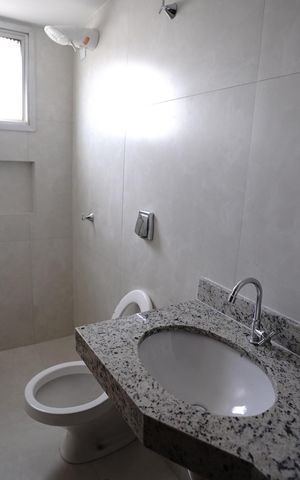 Apartamento para alugar com 72m², 2 quartos e 1 vaga Apartamento para alugar com 72m², 2 quartos e 1 vagaBanheiro Social