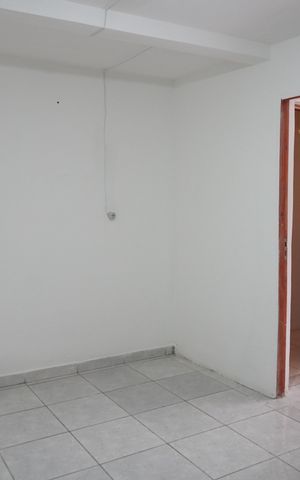 Casa para alugar com 60m², 1 quarto e sem vagaQuarto