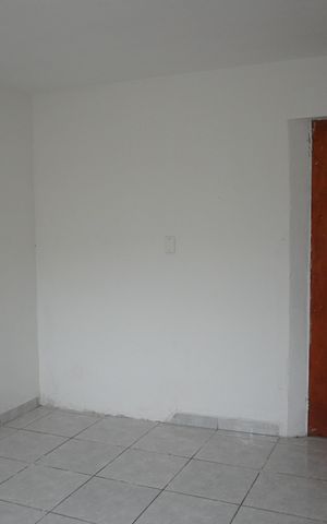 Casa para alugar com 60m², 1 quarto e sem vagaQuarto