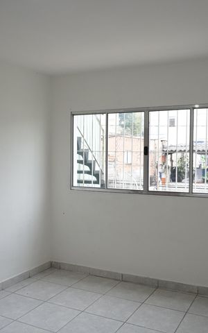 Casa para alugar com 60m², 1 quarto e sem vagaQuarto