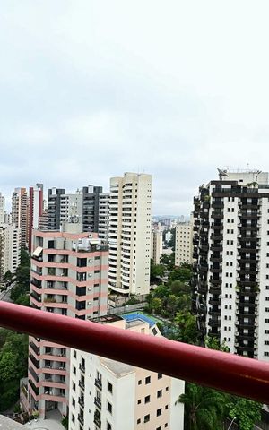 Apartamento à venda com 90m², 1 quarto e 2 vagasVista