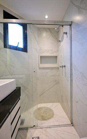 Apartamento à venda com 90m², 1 quarto e 2 vagasBanheiro social