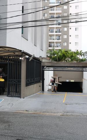 Apartamento à venda com 51m², 2 quartos e 2 vagasFachada