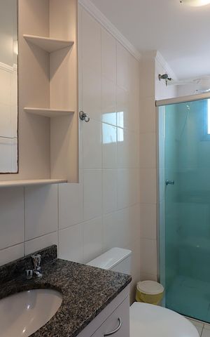 Apartamento à venda com 51m², 2 quartos e 2 vagasBanheiro Social
