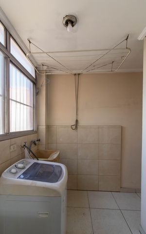Apartamento para alugar com 70m², 2 quartos e 1 vaga Apartamento para alugar com 70m², 2 quartos e 1 vagaArea de Serviço
