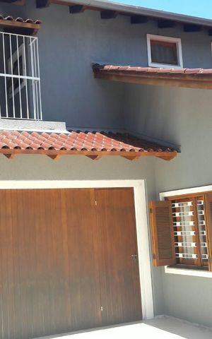 Casa à venda com 200m², 3 quartos e 3 vagasÁrea externa