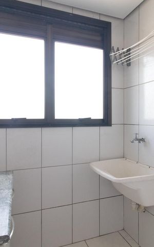 Apartamento para alugar com 60m², 2 quartos e 2 vagasCozinha