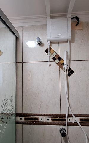 Apartamento para alugar com 70m², 2 quartos e 2 vagas Apartamento para alugar com 70m², 2 quartos e 2 vagasBanheiro da Suíte