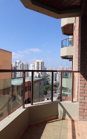 Apartamento à venda com 130m², 3 quartos e 2 vagasVaranda da Suíte