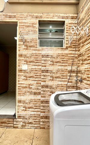 Studio para alugar com 20m², 1 quarto e sem vaga Studio para alugar com 20m², 1 quarto e sem vagaÁrea de Serviço