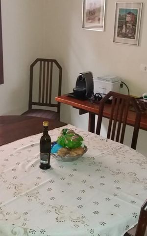 Casa à venda com 400m², 3 quartos e 3 vagas Casa à venda com 400m², 3 quartos e 3 vagasCozinha
