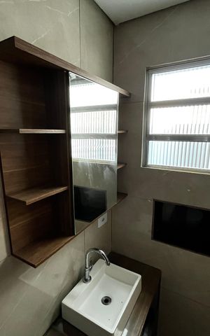Casa à venda com 499m², 5 quartos e 8 vagas Casa à venda com 499m², 5 quartos e 8 vagasBanheiro da Suíte 1