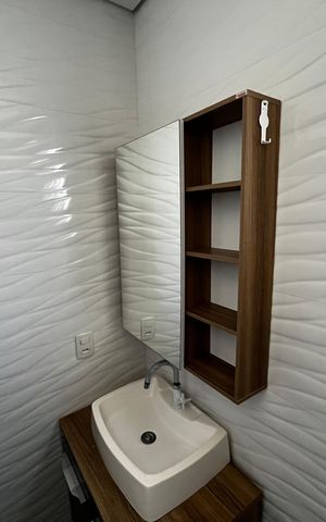 Casa à venda com 499m², 5 quartos e 8 vagas Casa à venda com 499m², 5 quartos e 8 vagasBanheiro da Suíte 3
